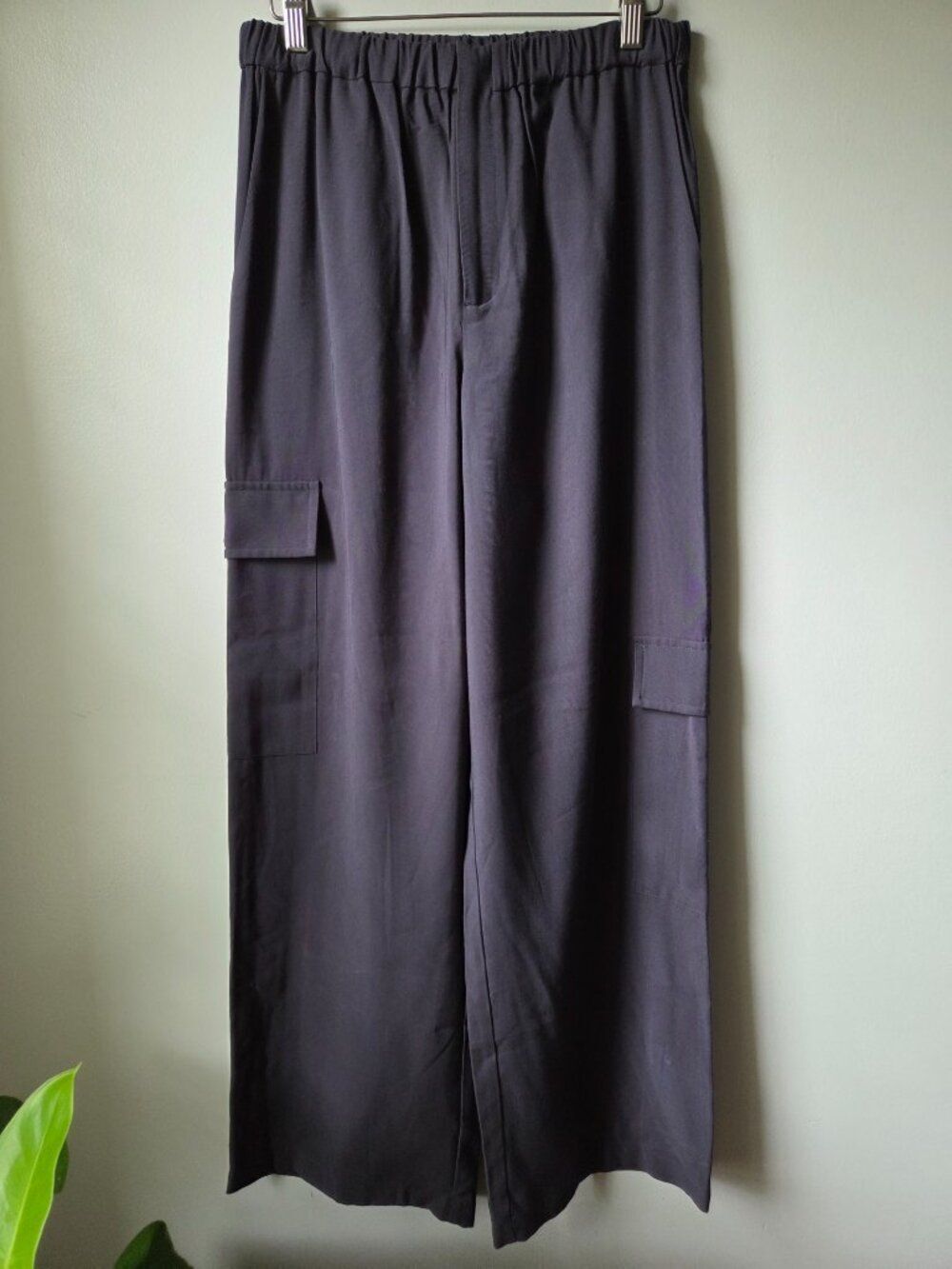NWT WAYF GREY SOFT WIDE LEG CARGO STYLE PANTS SIZE XS WOMENS